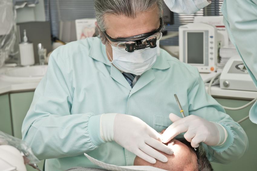Dentist in North York with patient